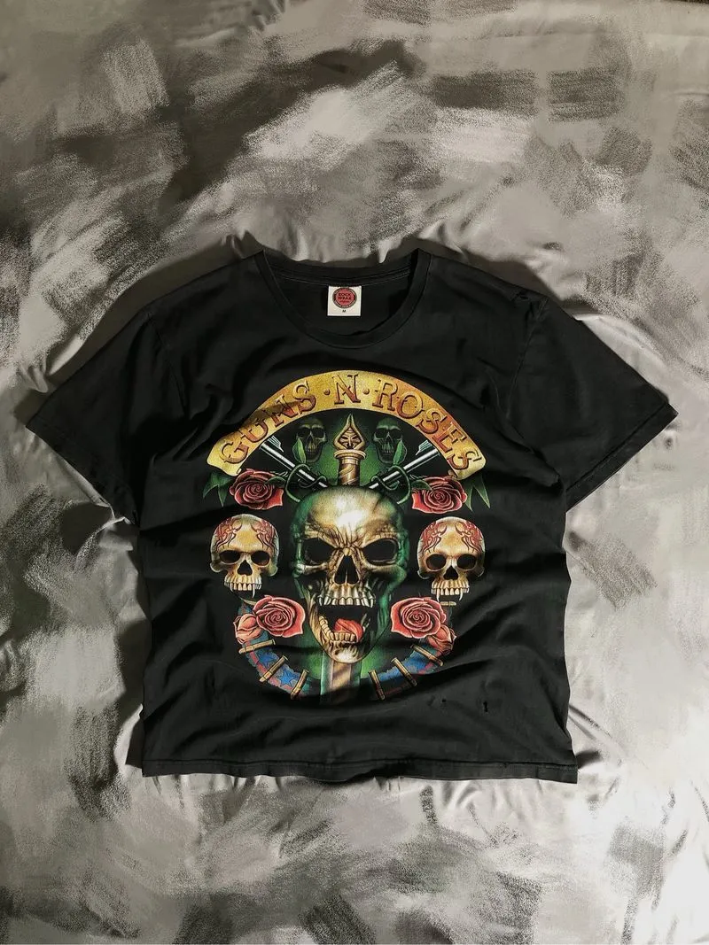 Gund N Roses T-Shirt by Rock Wear photo 1