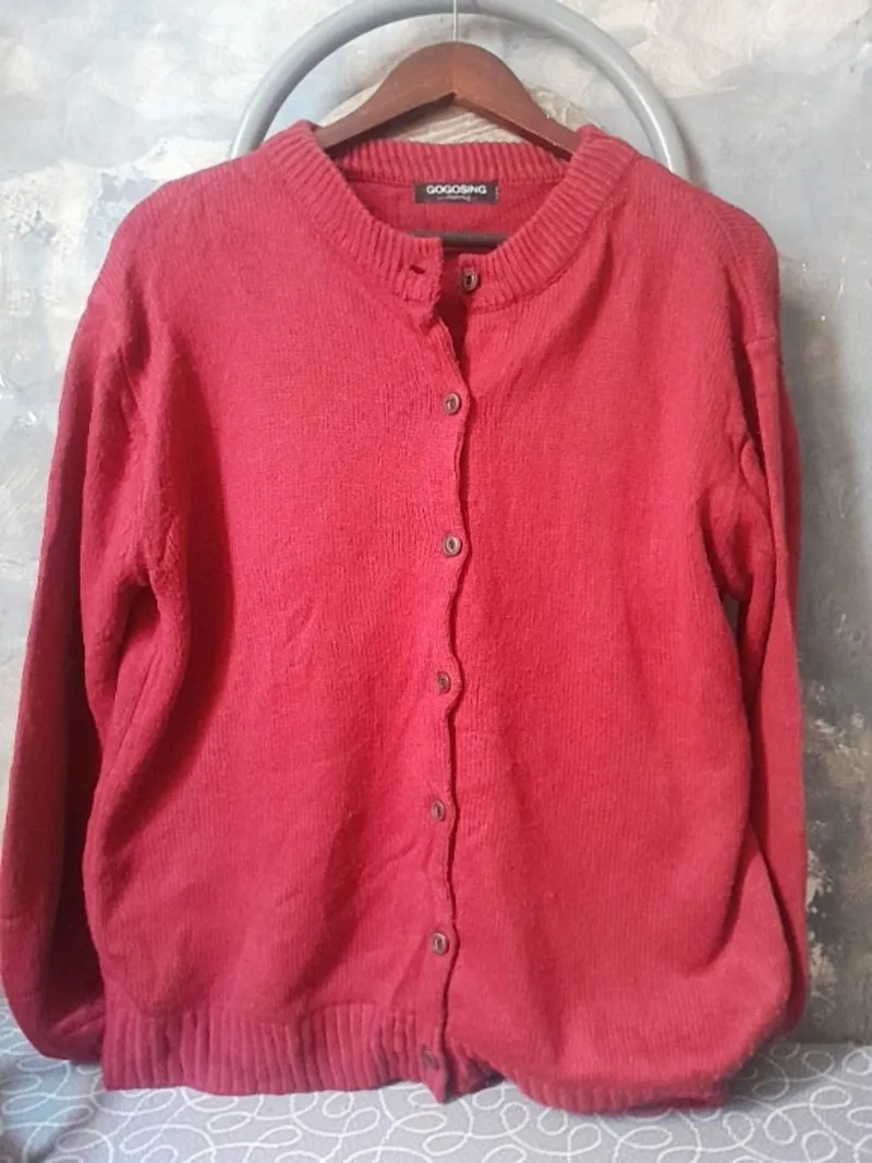 cardigan  photo 1