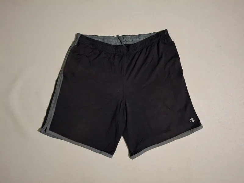 CELANA PENDEK CHAMPION ORIGINAL 100% photo 1