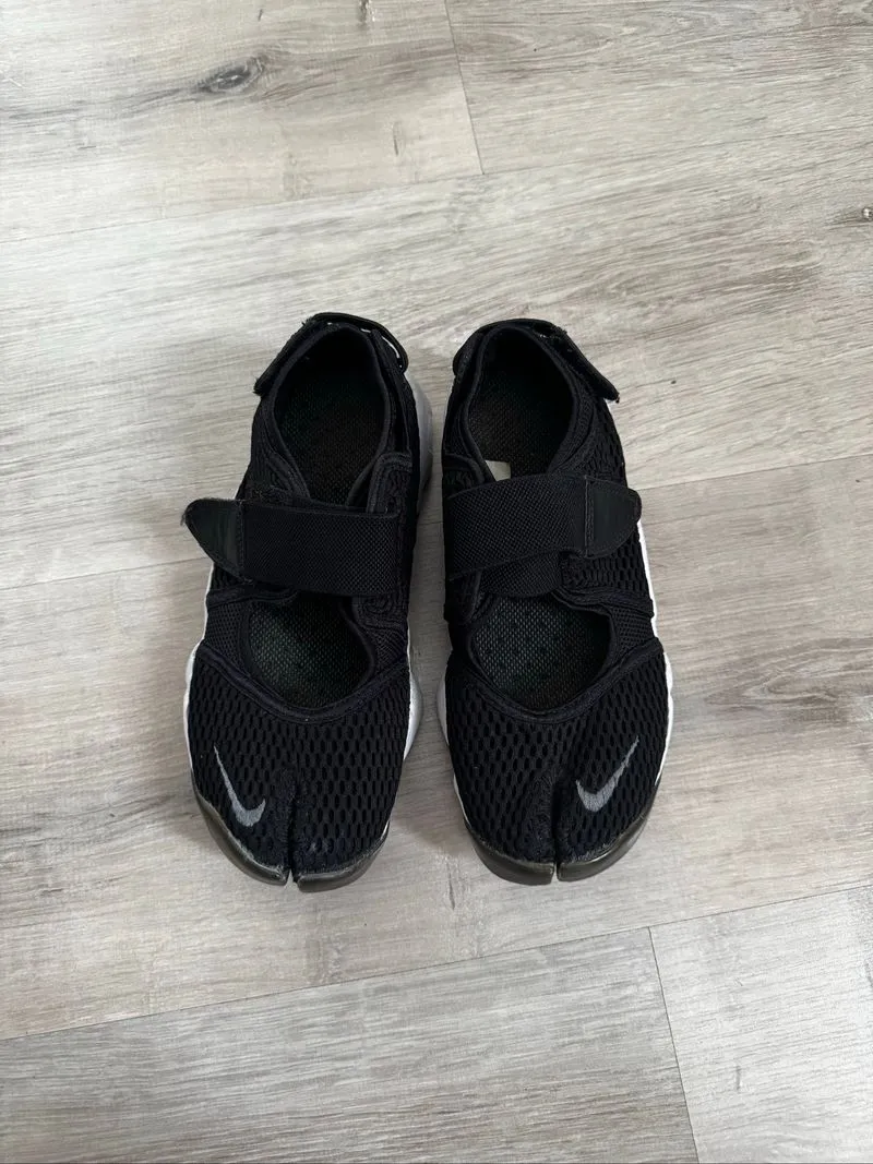 Nike Air Rift Breathe Women photo 1