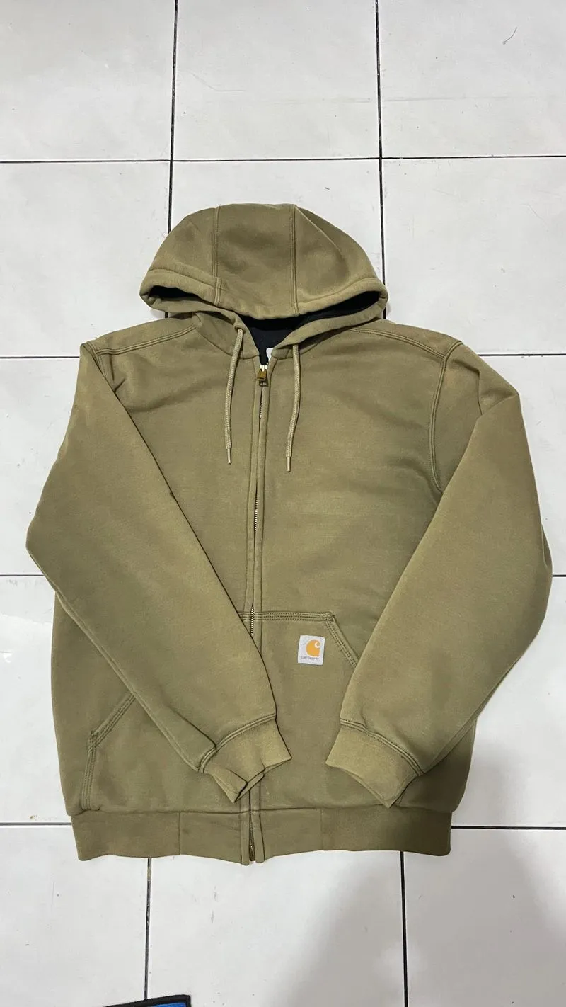 carhartt hoodie photo 1