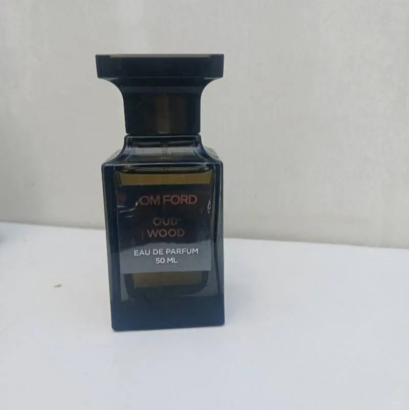 (Pre❤️) Tom Ford Oud Wood 50ml photo 1