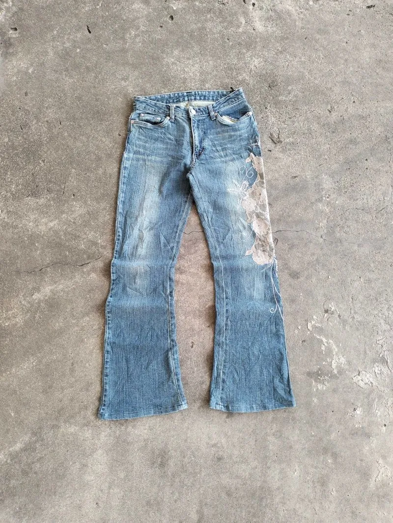FLARE JEANS SIZE 27 photo 1