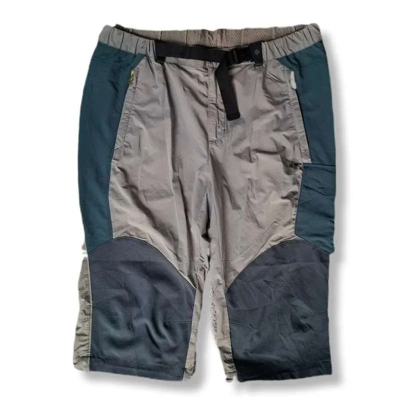 COLUMBIA OUTDOOR UTILITY SHORT PANTS | CELANA PENDEK | GS  photo 1