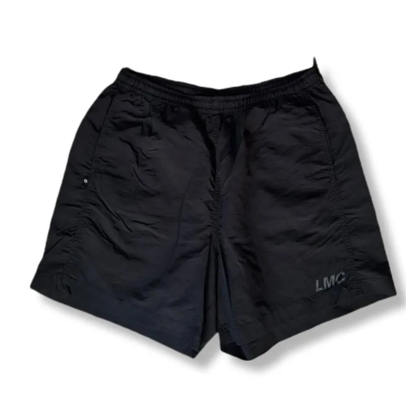 LMC LOST MANAGEMENT CITIES BLACK RELAXED SHORT PANTS | CELAN photo 1