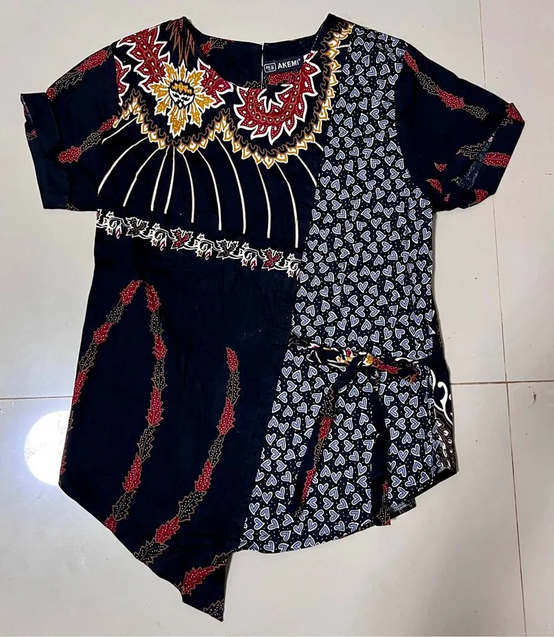 batik  photo 1