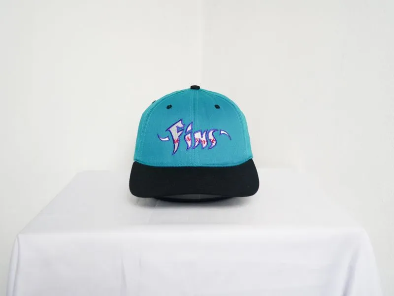 Topi Vintage Two Tone Caps Hat Fins Jimmy Buffet 1999 photo 1