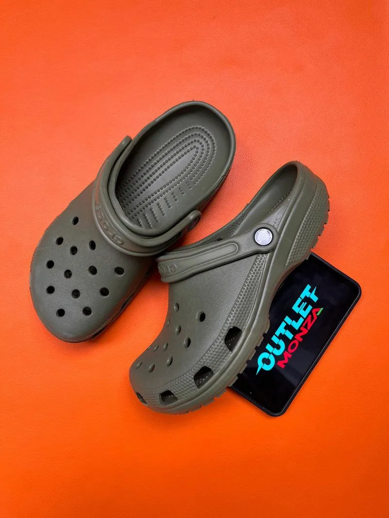 CROCS photo 1