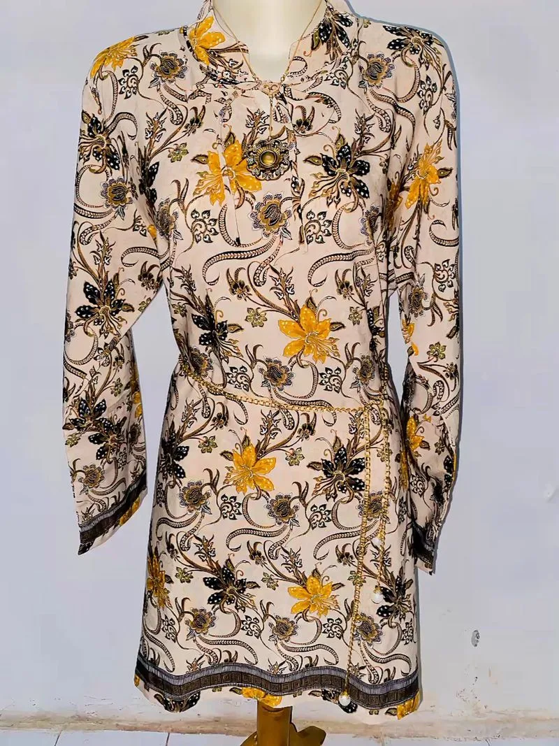 BATIK BLOUSE FLORAL  photo 1