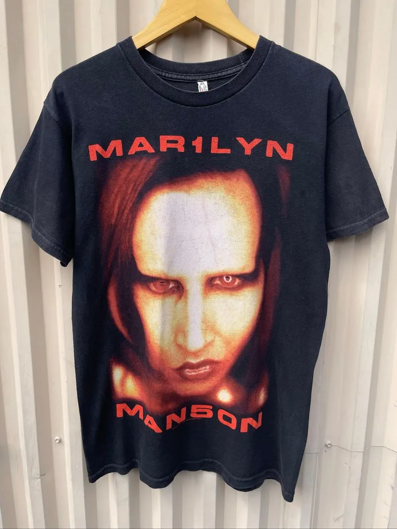 Marilyn Manson Bigger Than Satan photo 1