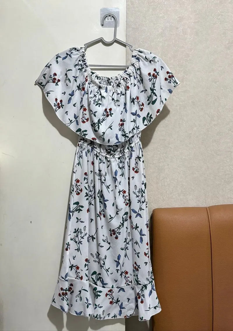 Beach dress photo 1