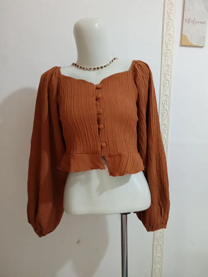 Minimalist Crop top Wanita brown photo 1