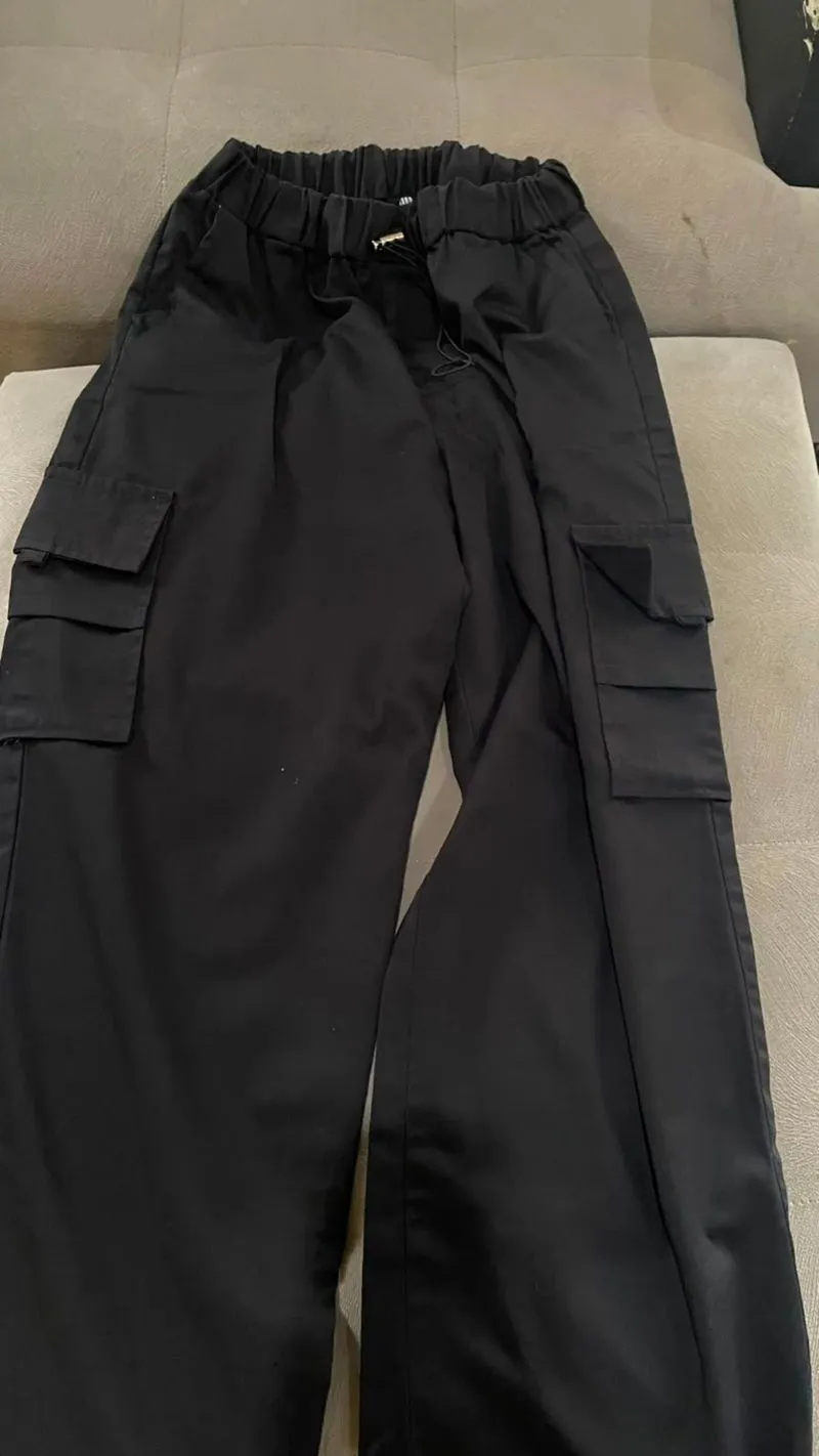 cargo hitam photo 1