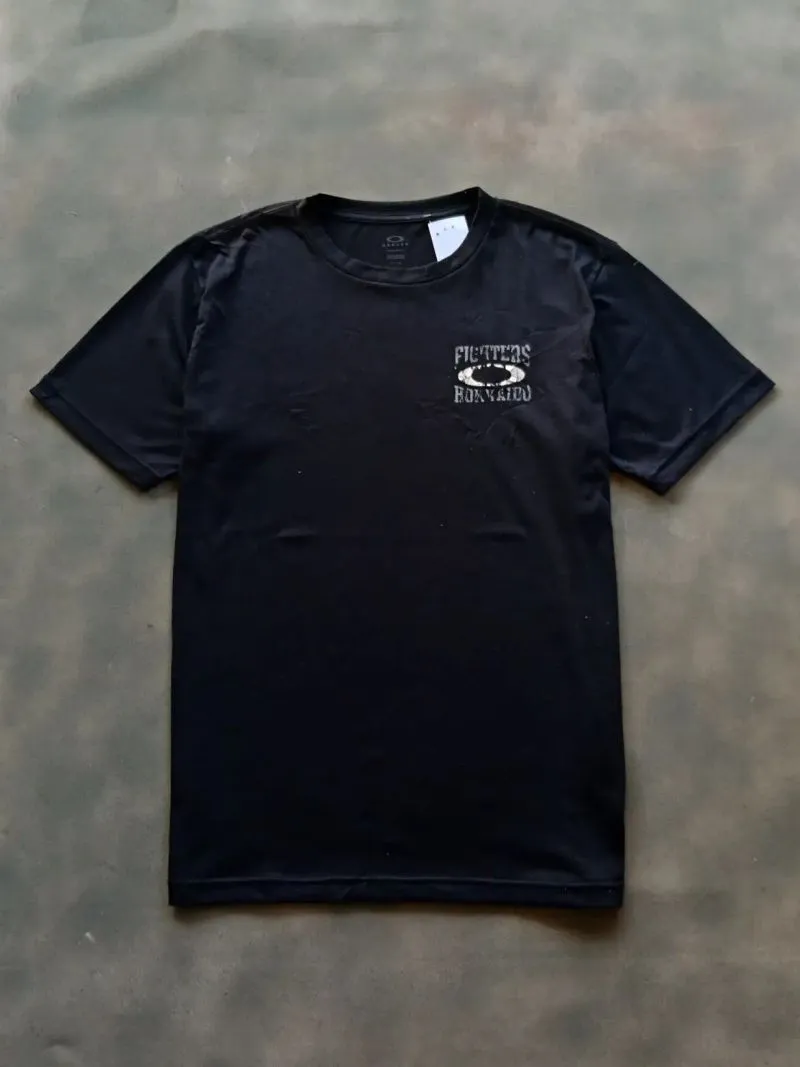 OAKLEY FIGHTERS HOKKAIDO BLACK T-SHIRT | KAOS | CLWM  photo 1