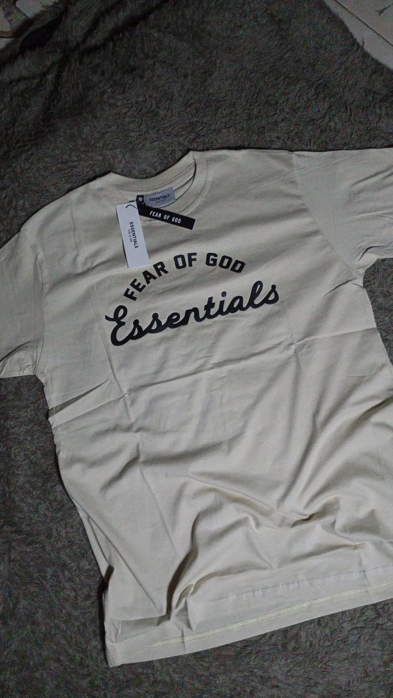 Tshirt Essentials photo 1
