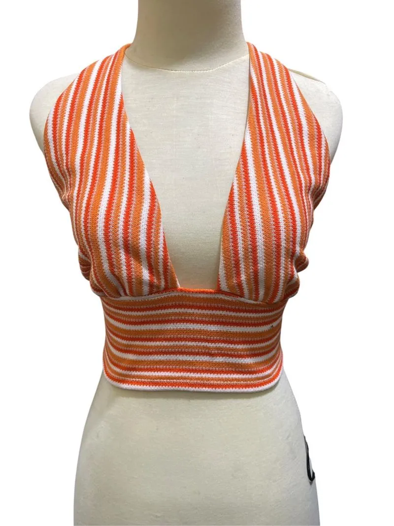 Halter crop photo 1