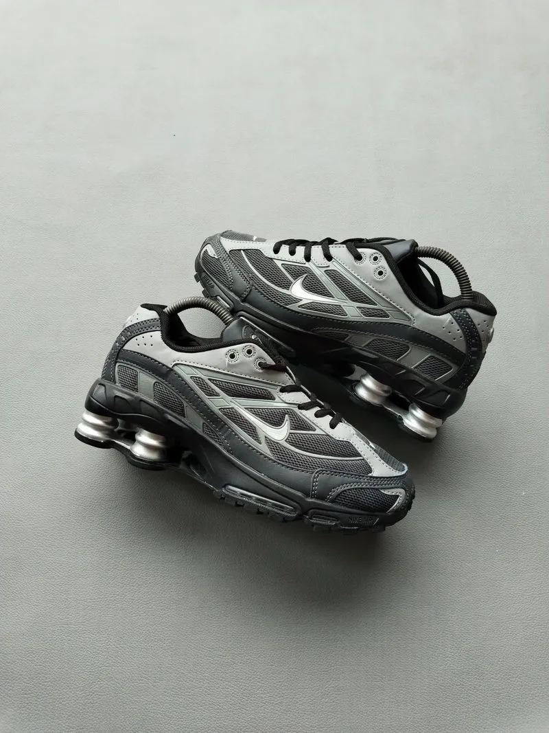 nike shock photo 1