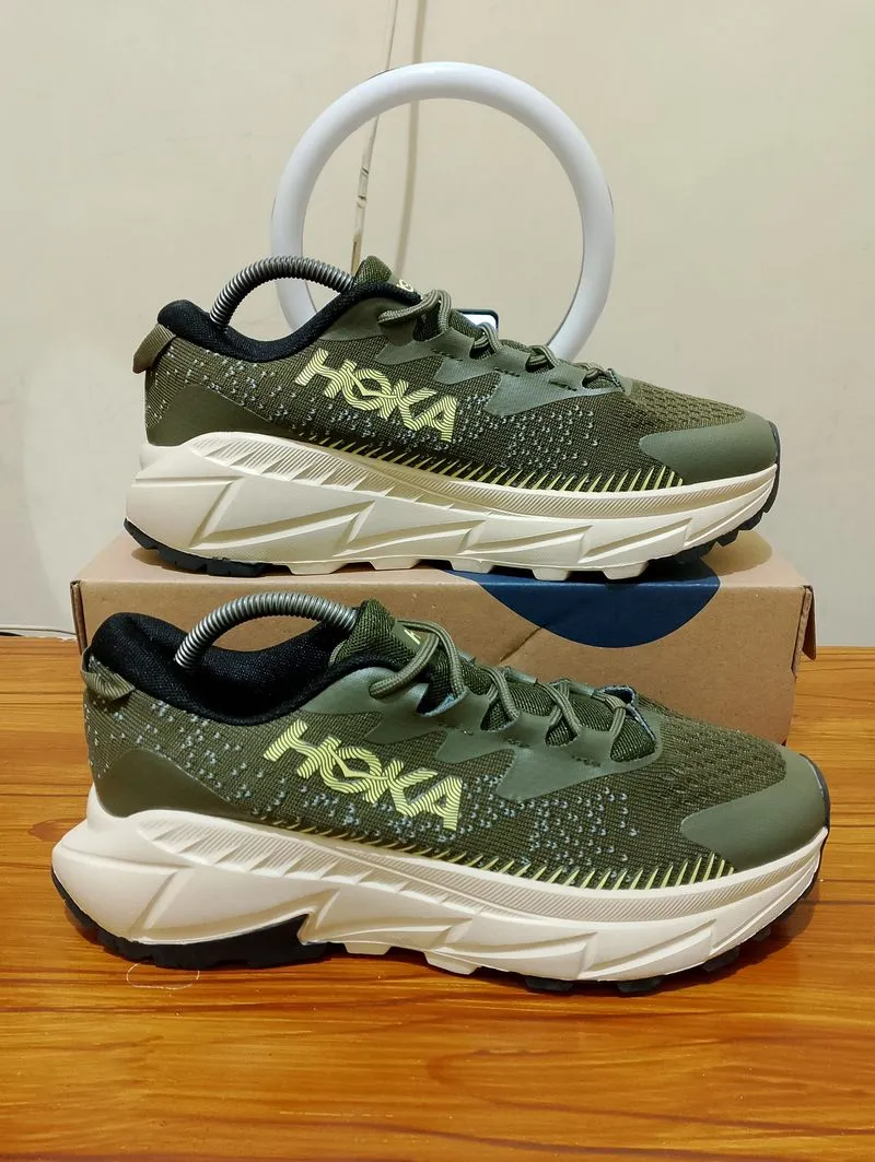 Sepatu Hoka outdoor photo 1
