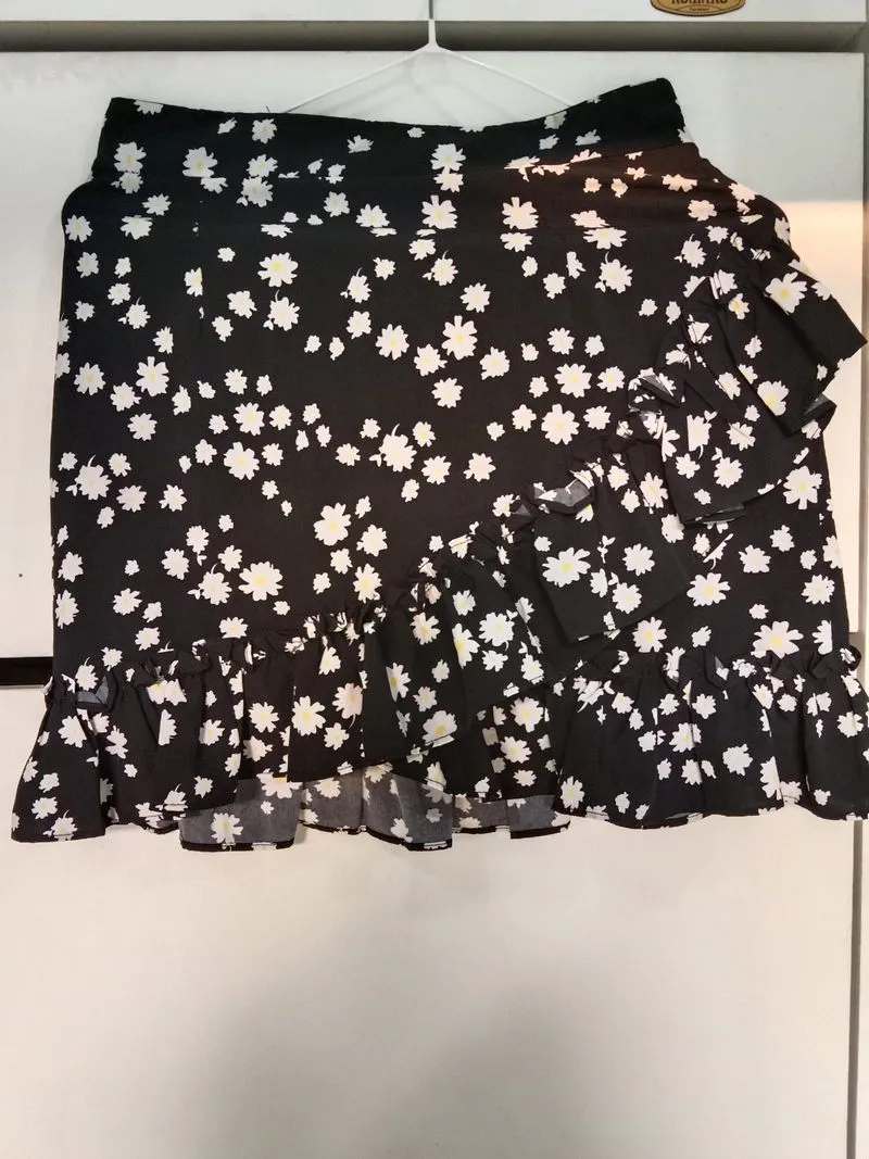 mini floral skirt photo 1