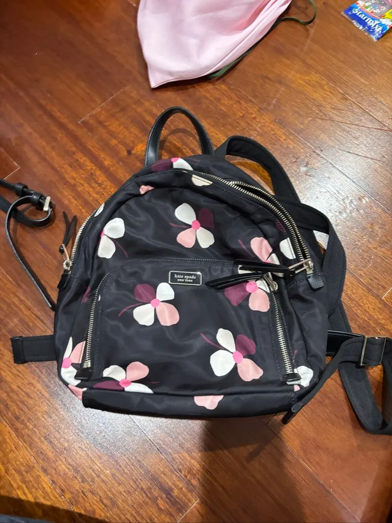 Kate spade backpack flowers photo 1