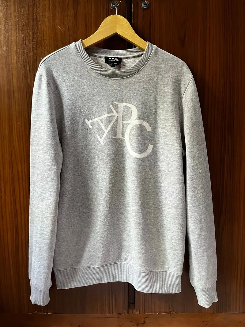 APC paris crewneck size M photo 1