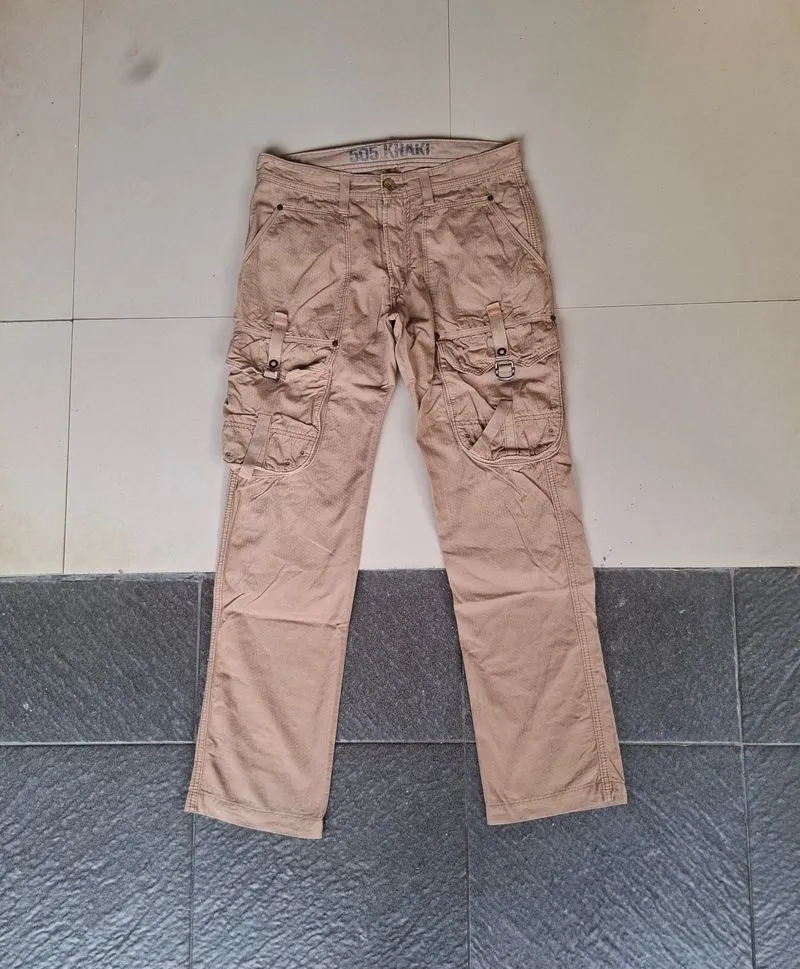 Edwin 505 Khaki Cargo
Size tag M
Lp : 82 photo 1