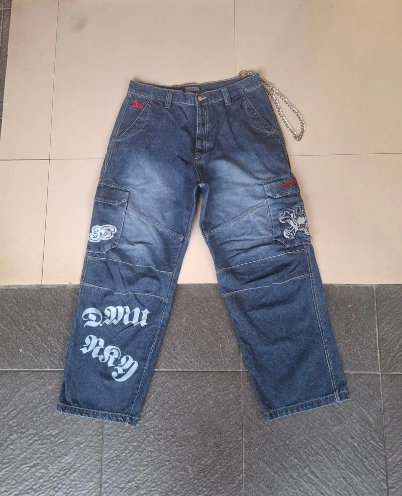 Drunk N Munky Hiphop Cargo Jeans
Size tag XL
Lp : 88 photo 1