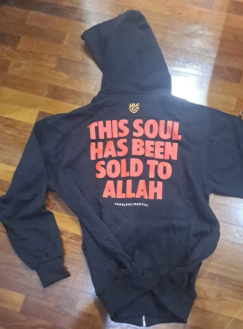 Hoodie lokal photo 1