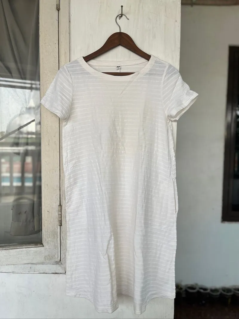 Uniqlo dress photo 1