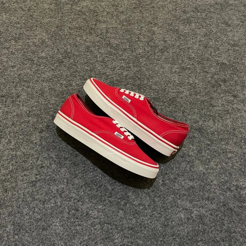 VANS AUTHENTIC RED CHILI photo 1