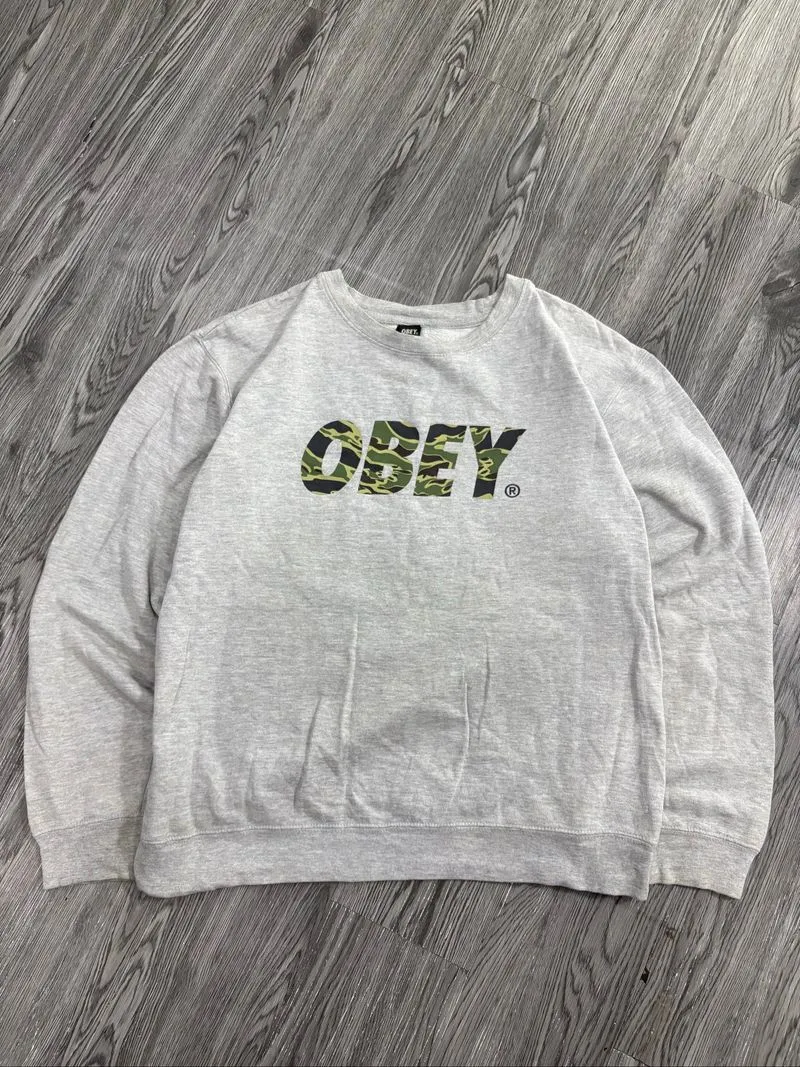 CREWNECK OBEY  photo 1