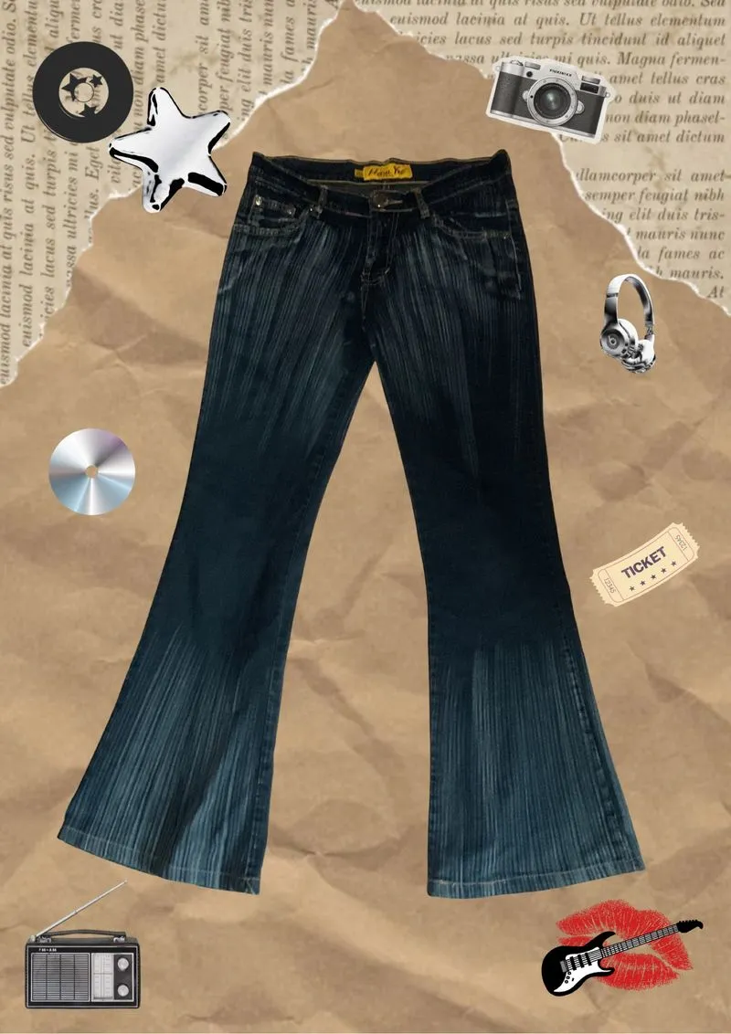 Wash Dark Blue Flare Jeans photo 1