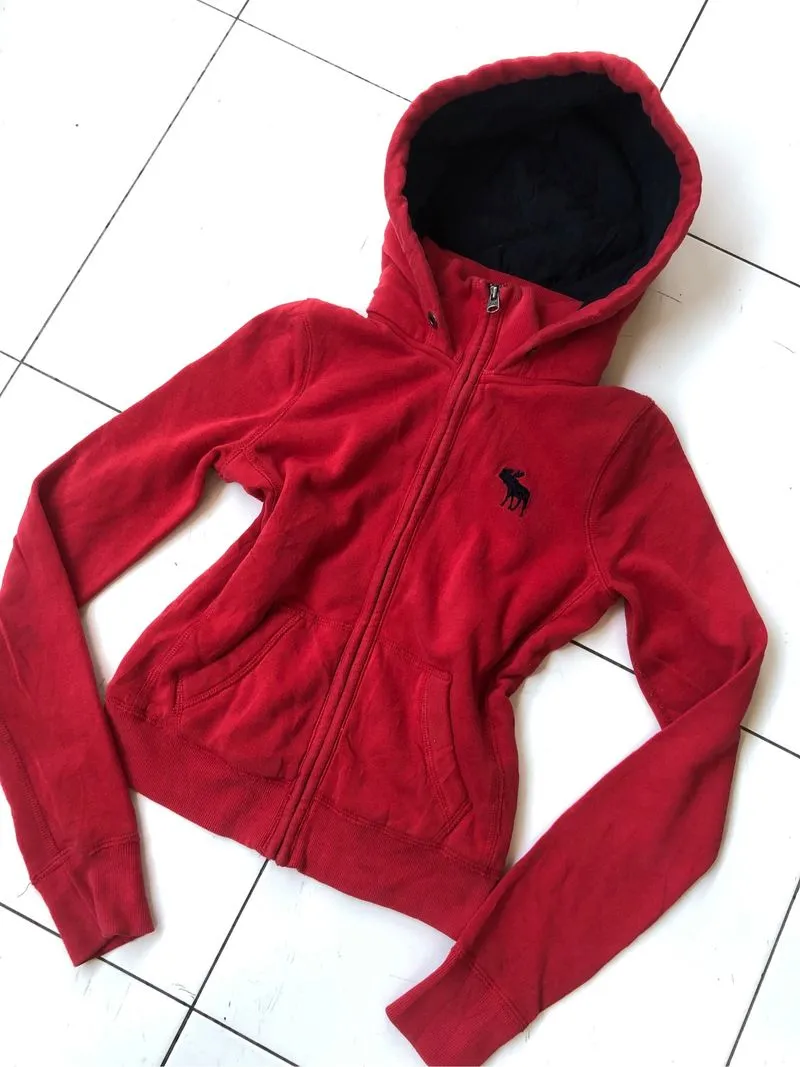 y2k  abercrombie & fitch (fitbody) photo 1