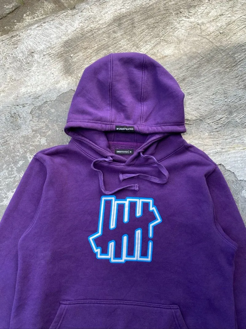 Hoodie Undefeated Big Logo photo 1