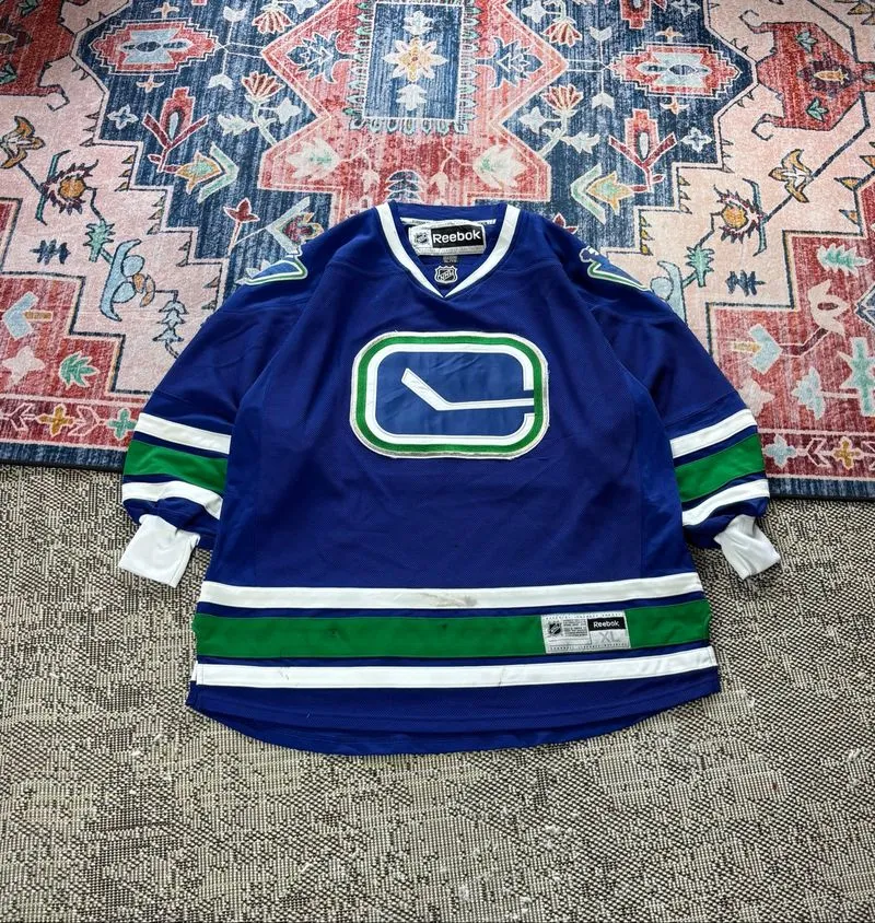 JERSEY HOCKEY REEBOK VANCOUVER, size XL photo 1