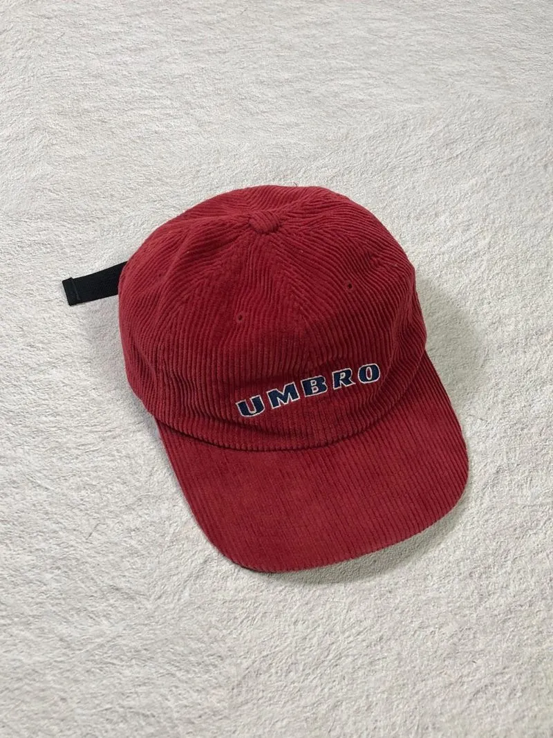 Umbro Corduroy Logo Cap photo 1