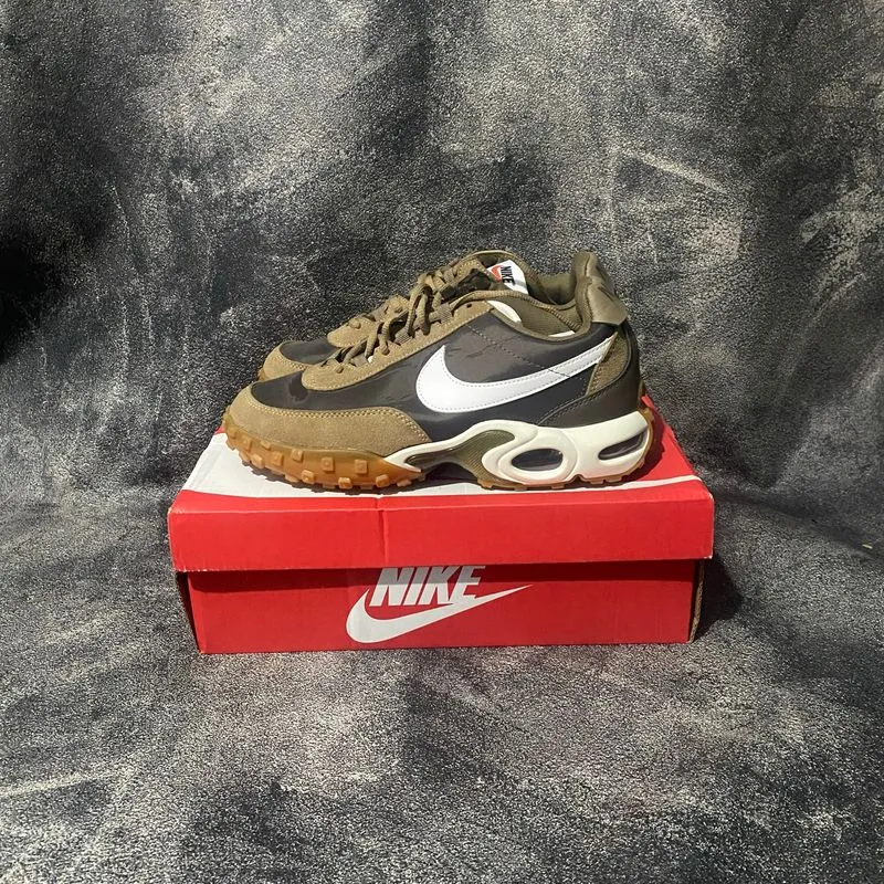 Nik* Air Max Waffle Racer SP 'Matte Olive' photo 1