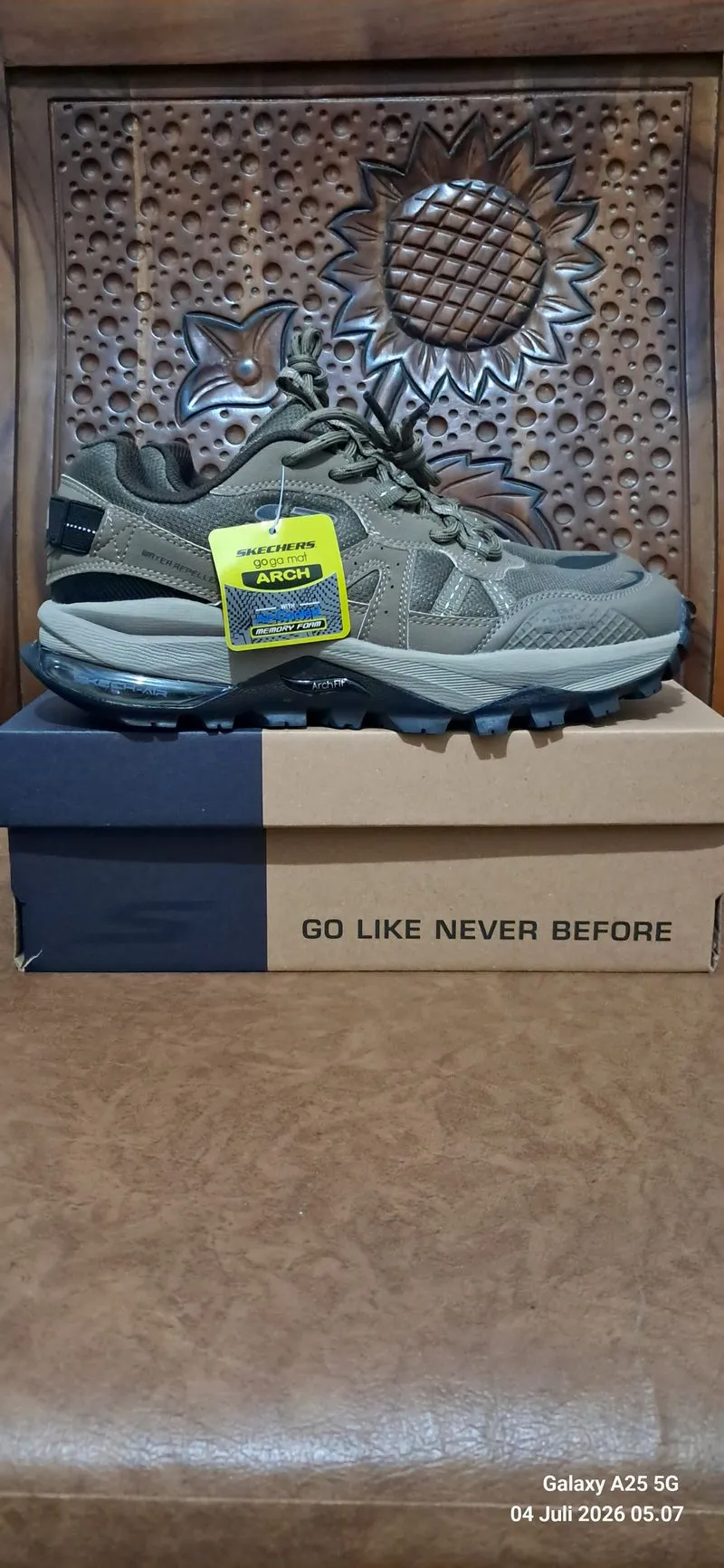 Outdoor Shoes Skechers Bionic Skech Air Trail photo 1