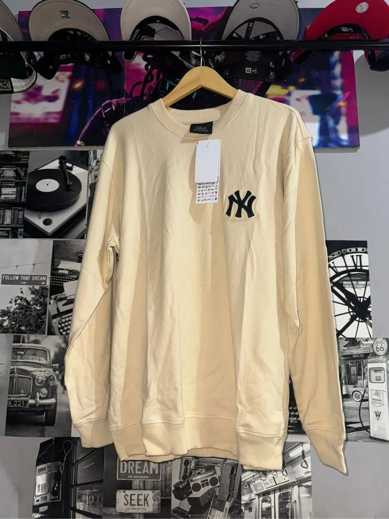 CN MLB NY (bnwt) photo 1