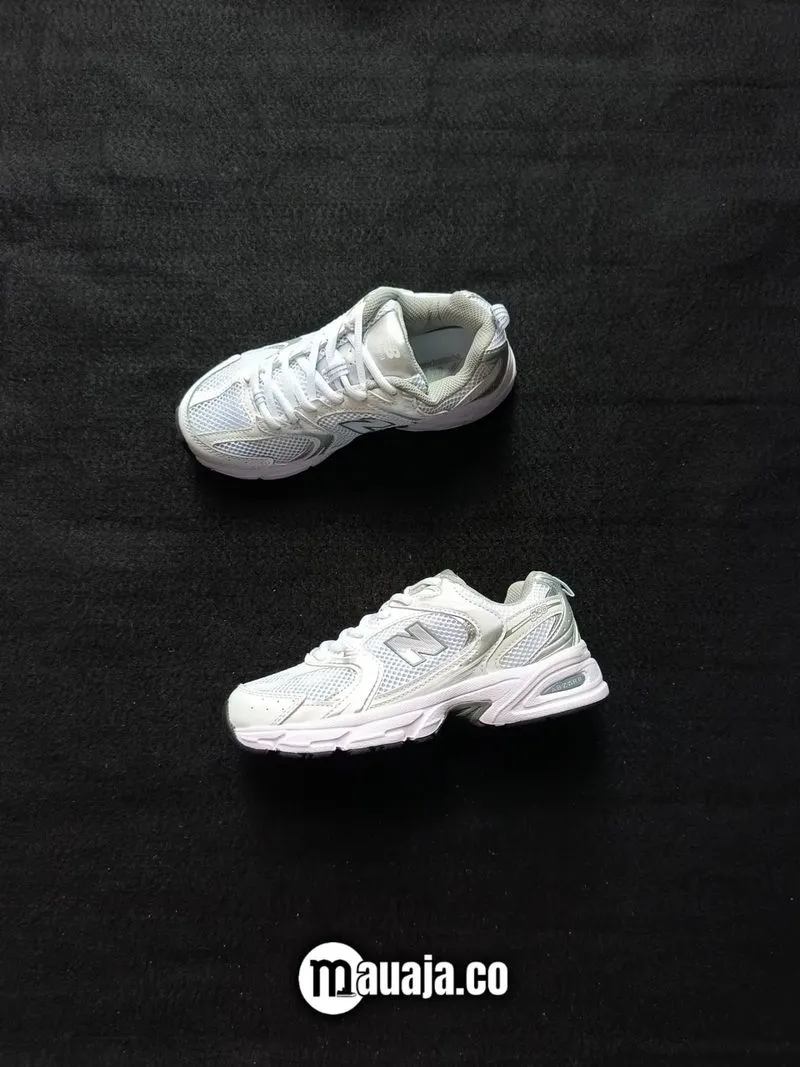 New Balance 530 White Silver photo 1