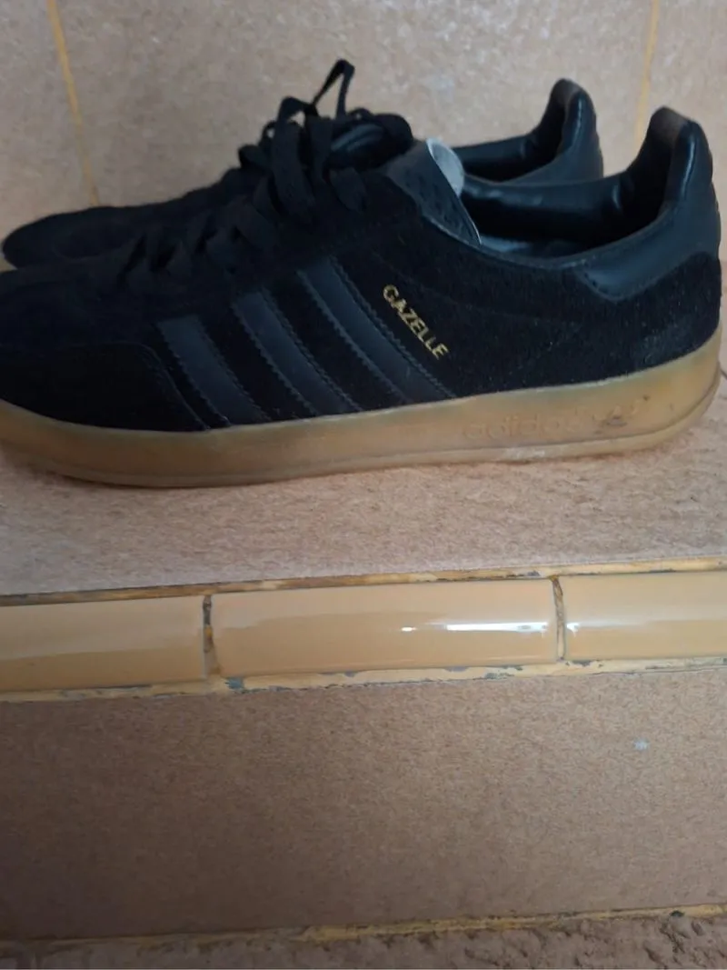 Adidas Gazelle photo 1