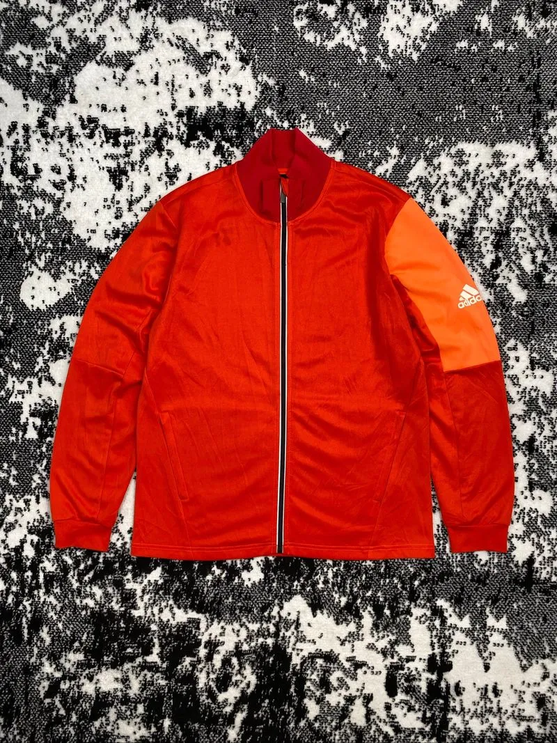 TRACKTOP photo 1