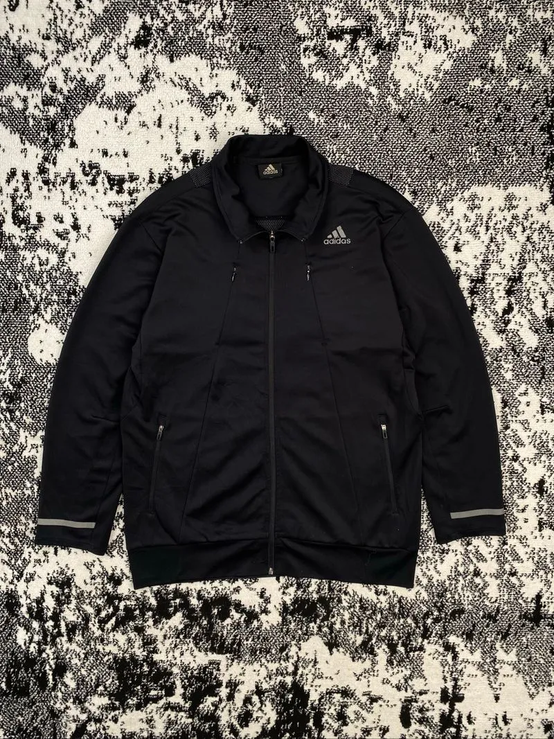 TRACKTOP photo 1