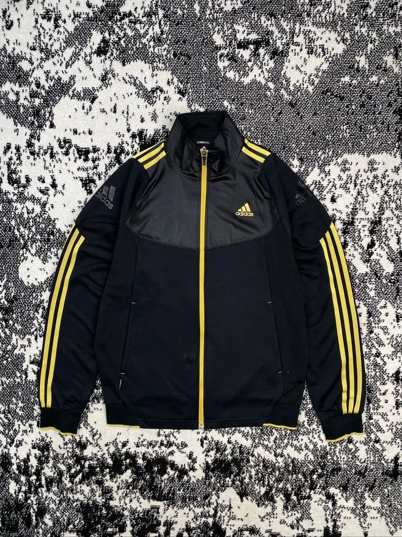 TRACKTOP photo 1