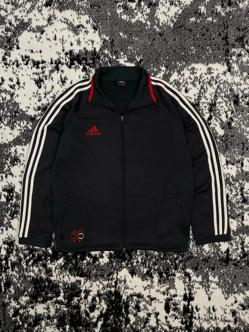 TRACKTOP photo 1