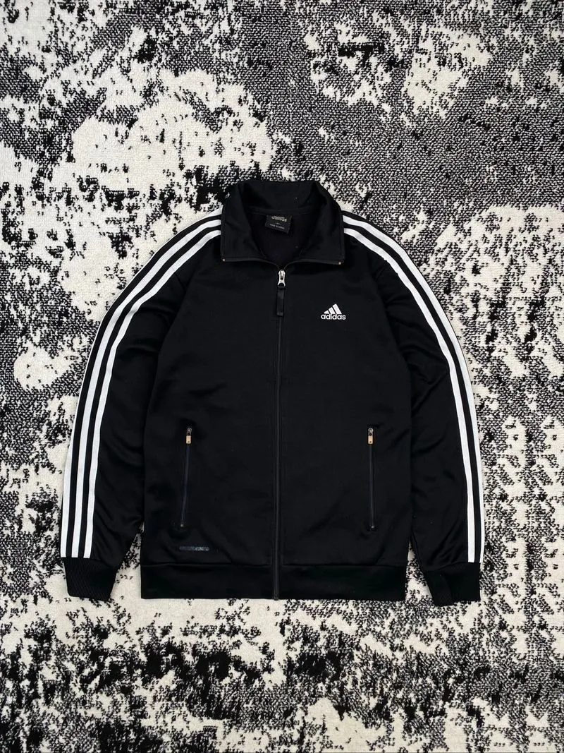 TRACKTOP photo 1