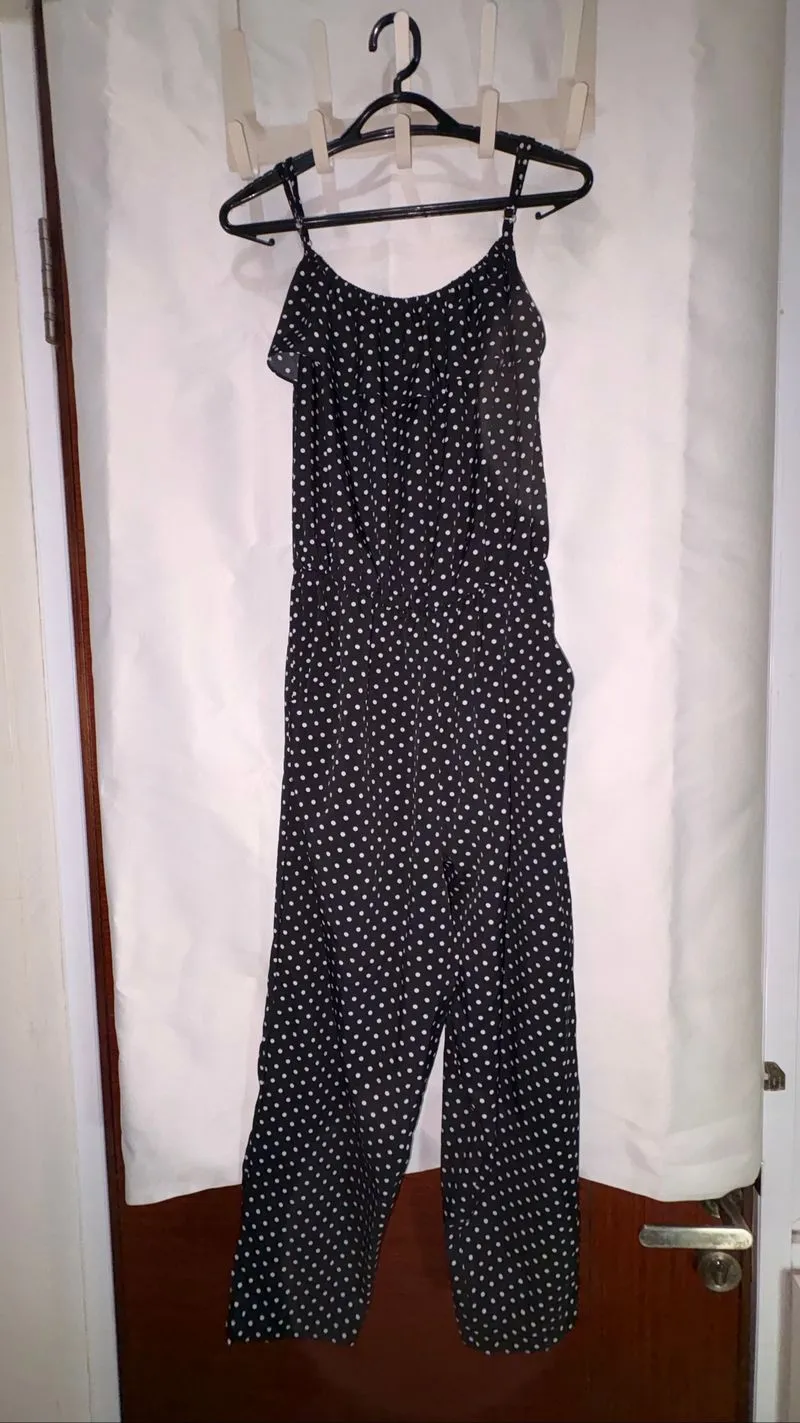 Jumpsuit photo 1