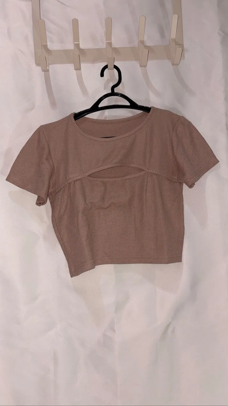 Croptop photo 1