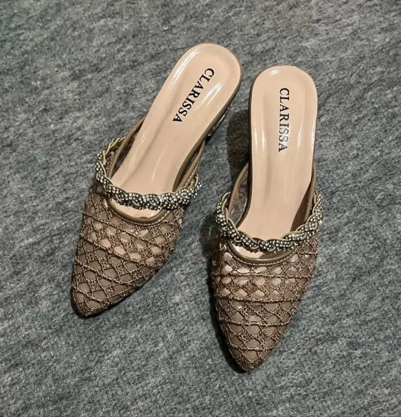 Sandal slop, sandal pesta photo 1