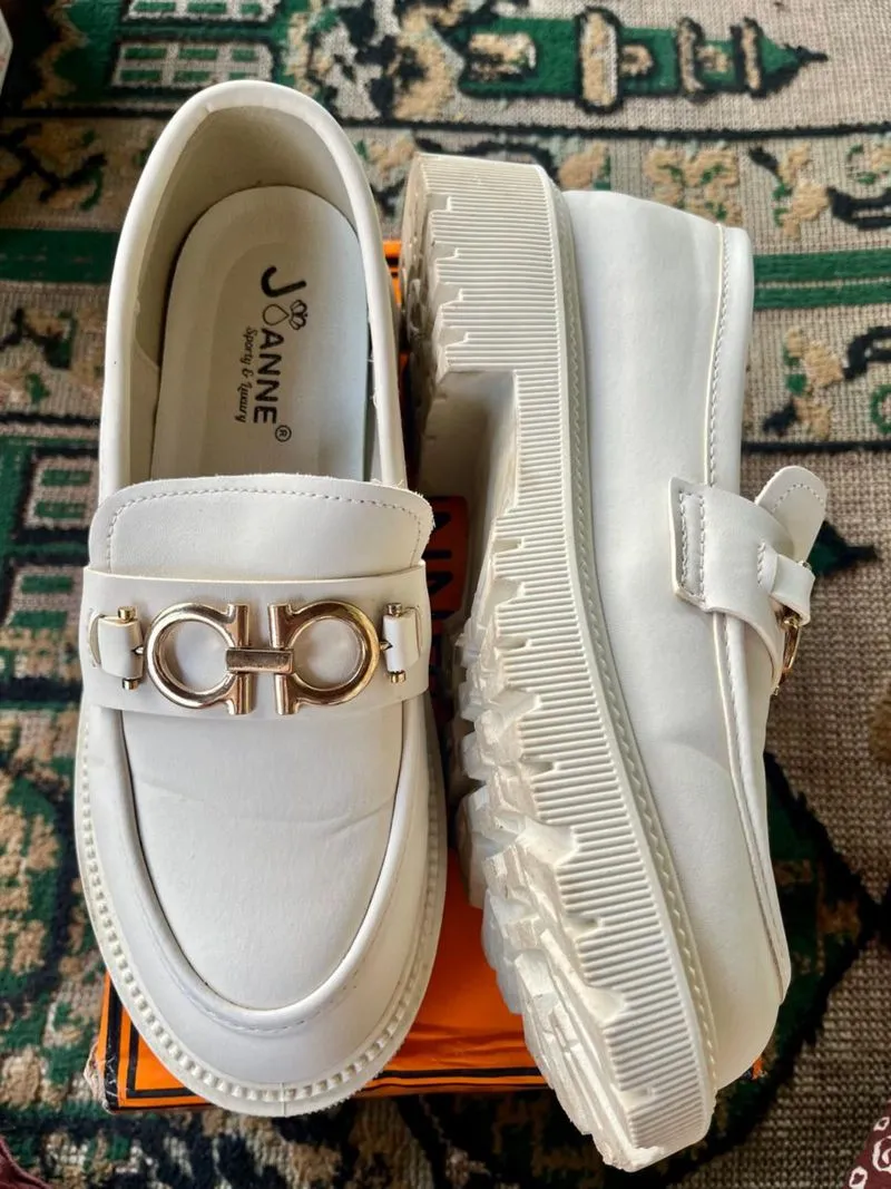 JOANNE Sporty & Luxury, sepatu wanita  photo 1